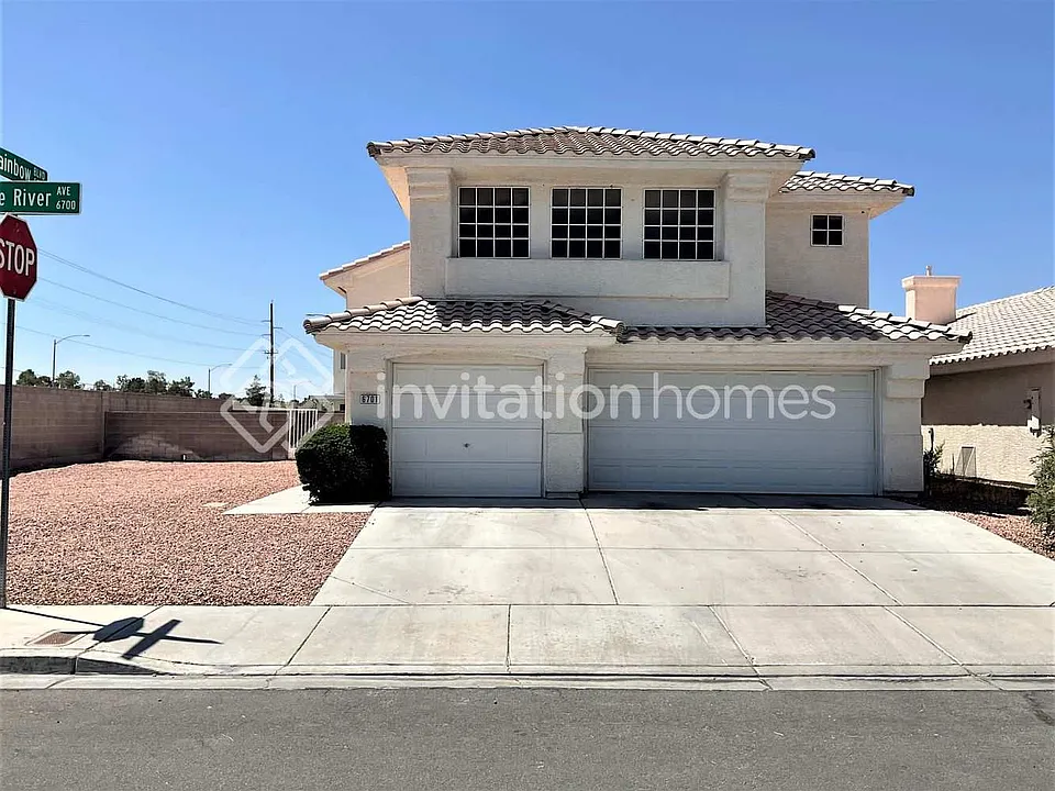 6701 Snake River Ave