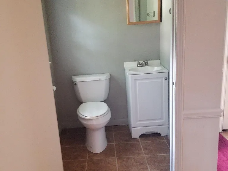 211 Cherry Hill Dr — Photo 9