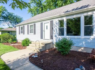 808 N Latham St, Sandwich, IL 60548