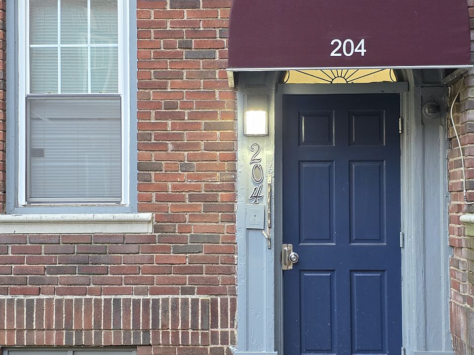 1st image of 204 Sherman Ave #5B