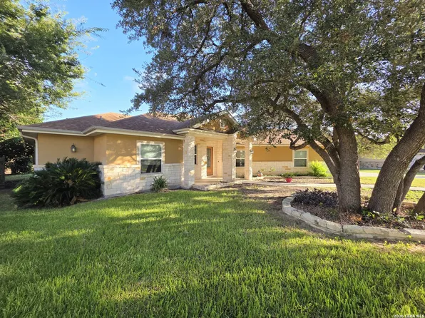 367 RIVER PARK DR, New Braunfels, TX 78130