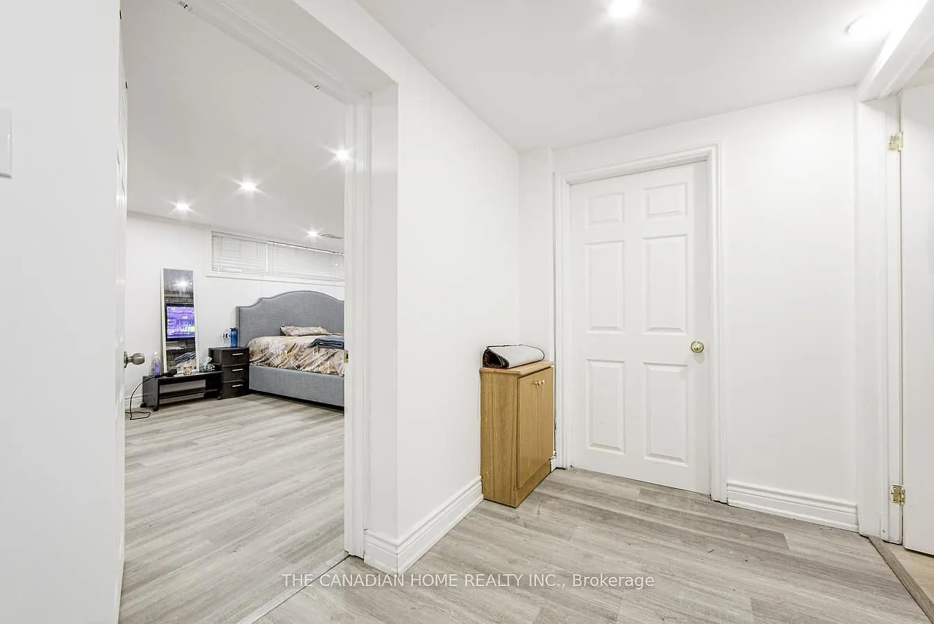5 bed, $2,000 — Photo 3