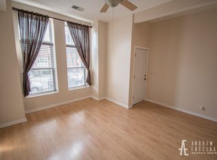 2446 W Taylor St, Chicago, IL 60612