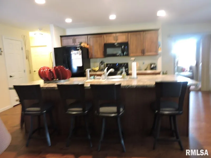 Thumbnail 18
