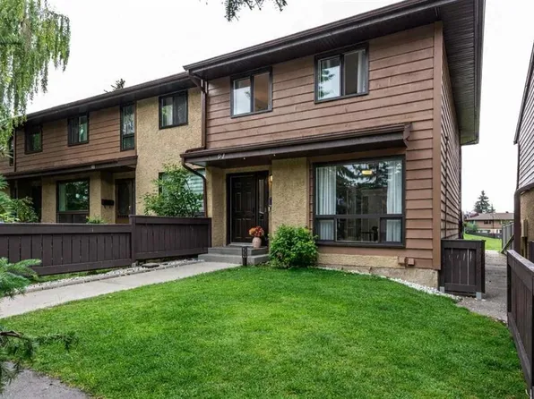 2300 S Oakmoor Dr SW #94, Calgary, AB T2V 4N7