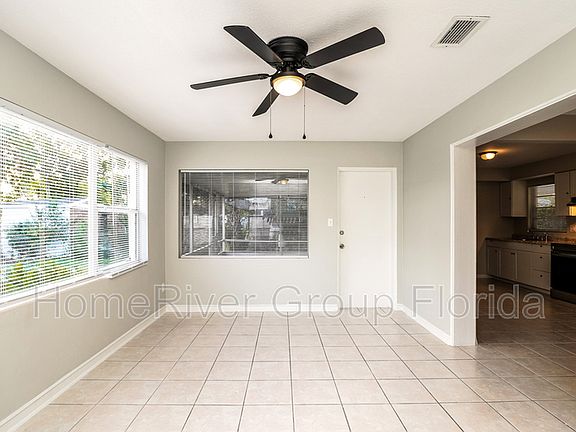 3rd image of 4308 Derbyshire Ln