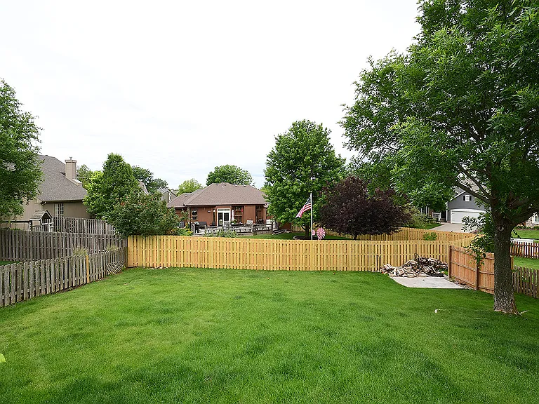 4004 N 162nd Ave — Photo 28
