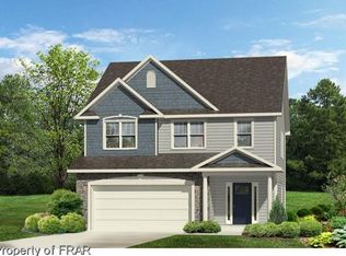 338 Nottingley Dr, Hope Mills, NC 28348