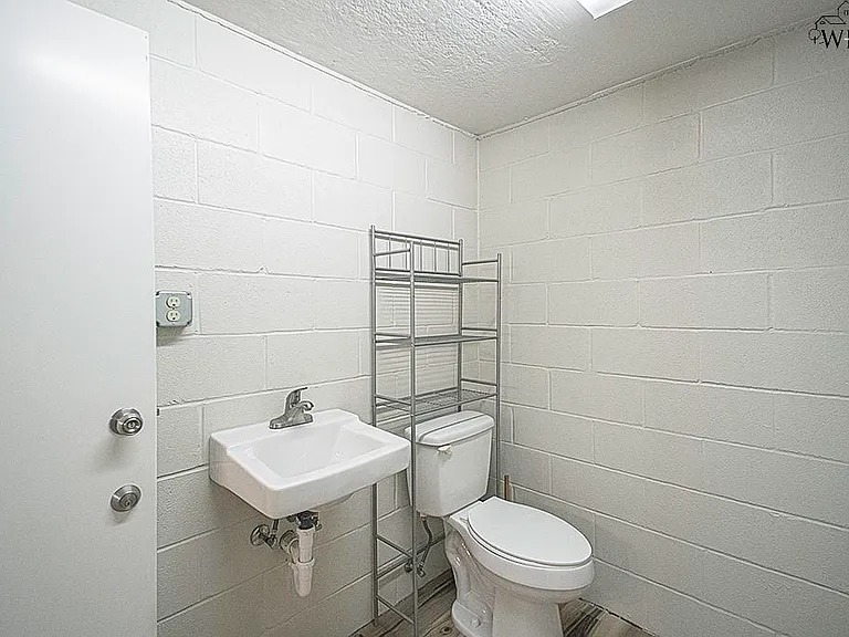 2905 S Bandera Dr — Photo 15