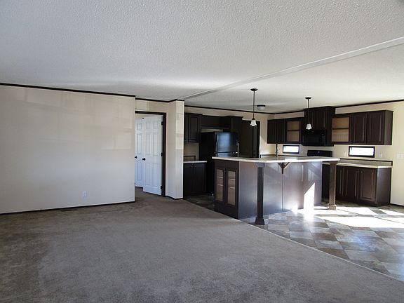2nd image of 16034 Windsor Ln