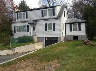 259 Saddle River Rd, Airmont, NY 10952