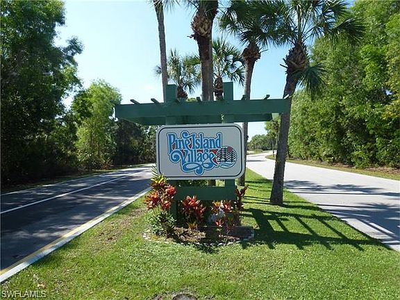 2nd image of 4504 Lake Heather Cir