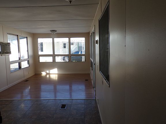 4th image of 12710 3rd St Spc 44