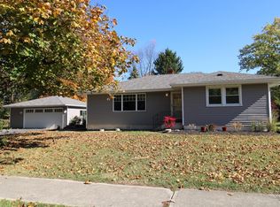 1710 Campbell St, Valparaiso, IN 46385