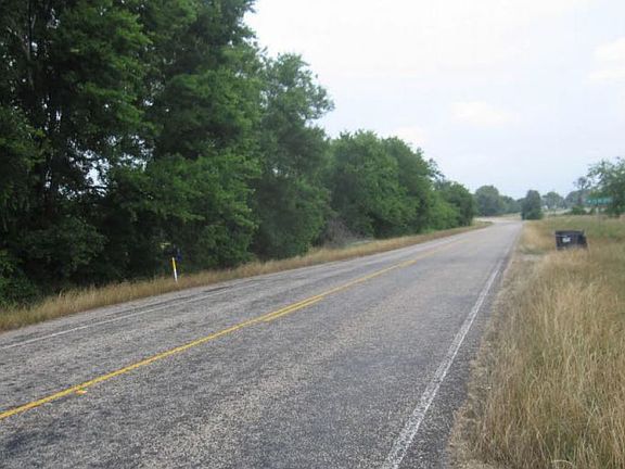 2nd image of 3291 Farm Road 1567 W