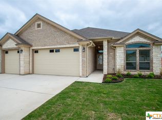 1023 Winchester Dr, Nolanville, TX 76559