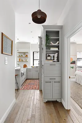 Sold by Compass | media 5