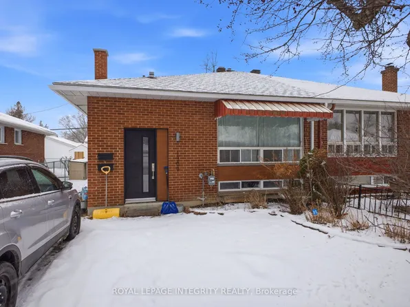 1309 Highgate Rd #B, Ottawa, ON K2C 2Y5