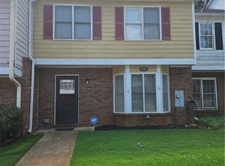 5595 Wells Cir, Stone Mountain, GA 30087