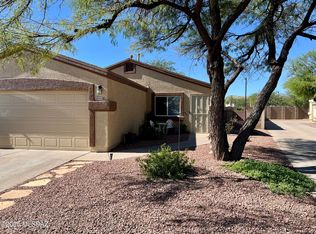 9458 E Bench Mark Loop, Tucson, AZ 85747