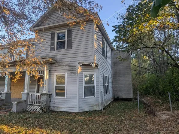 224 W Summit Avenue, Seymour, MO 65746