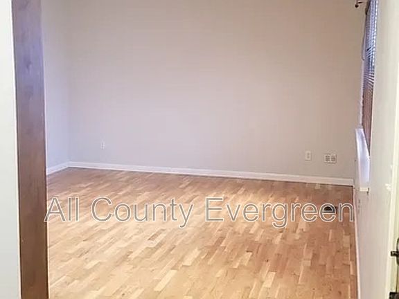 5th image of 8036 S Sheridan Ave