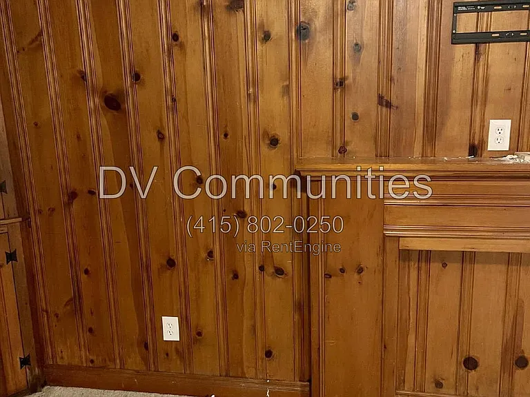 25300 Lakeshore Blvd — Photo 11