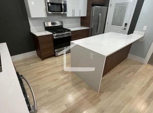 9 University Rd #1, Brookline, MA 02445