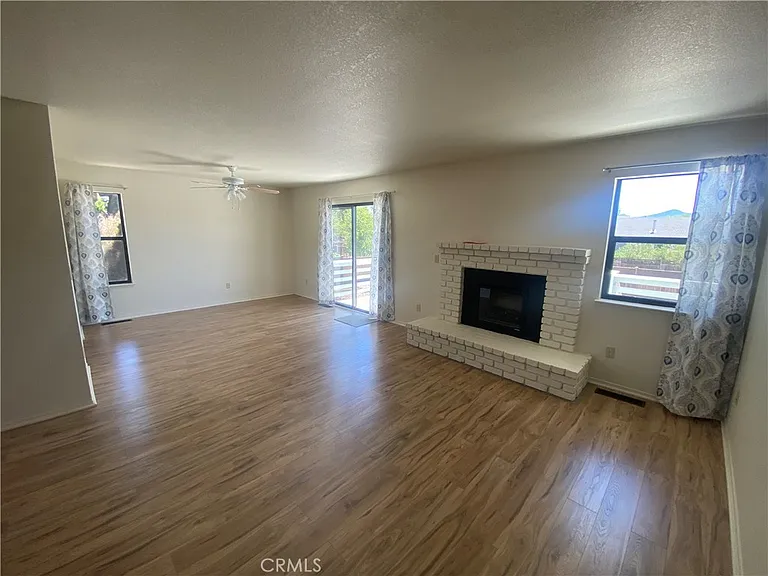 19491 Mountain Mdw S — Photo 6