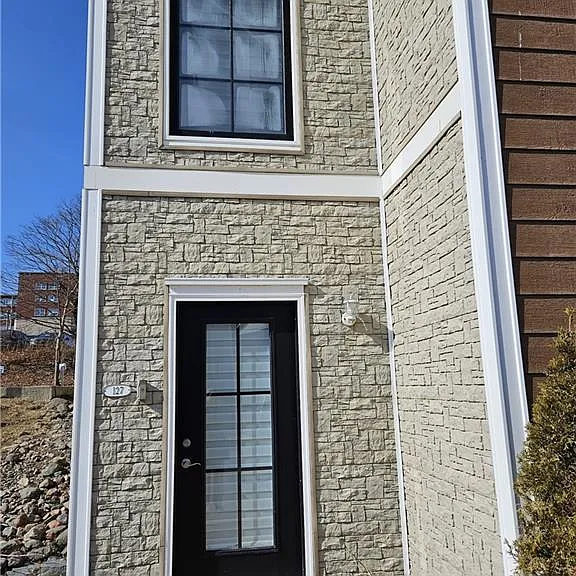 127 Waterloo St #120 — Photo 2