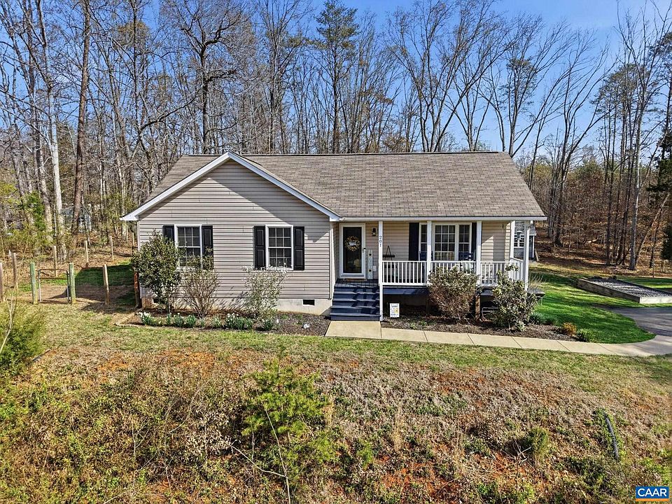 1st image of 201 Tanglewood Dr