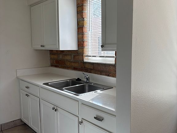 3rd image of 6649 E Calle La Paz