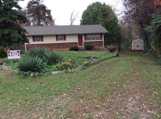 104 Neighborhood Ln, Harriman, TN 37748