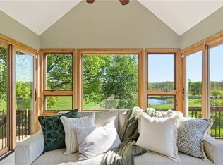 3910 Carter Dr, Smithville, MO 64089