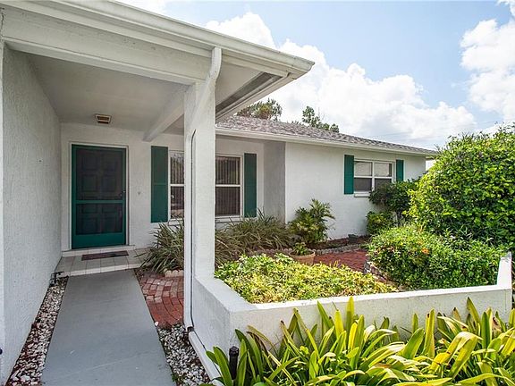 3rd image of 1404 Brighton Ct