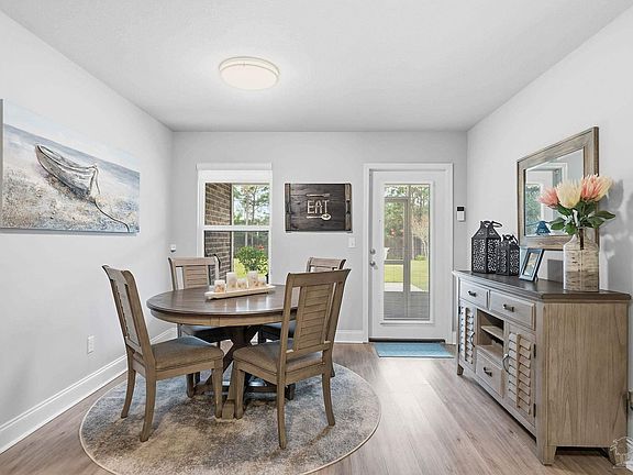 5th image of 1827 Sundown Dr