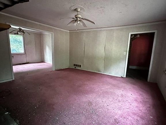 5th image of 321 Crawford Rd