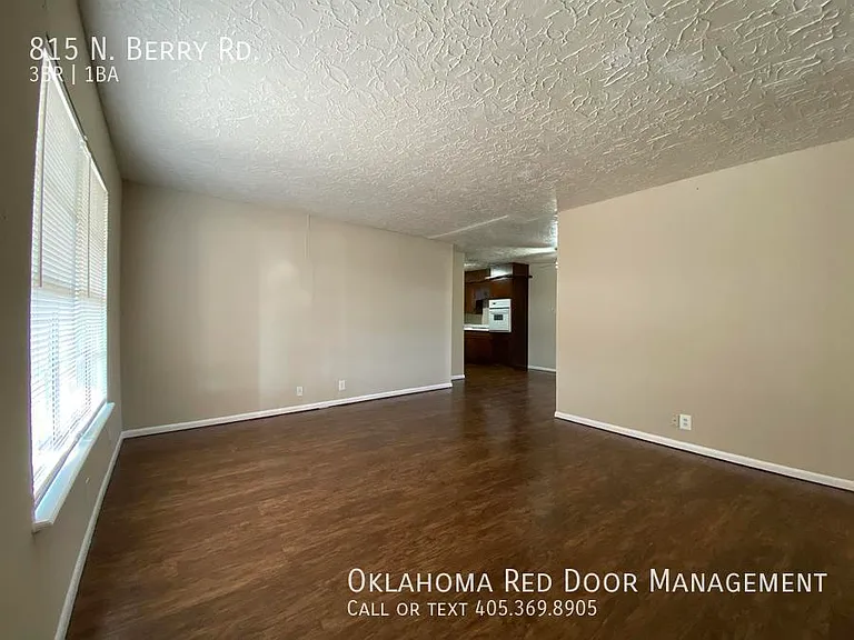 815 N Berry Rd — Photo 3