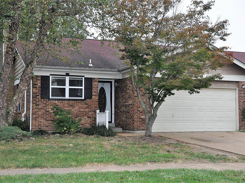 1st image of 554 Woodhill Estates Dr