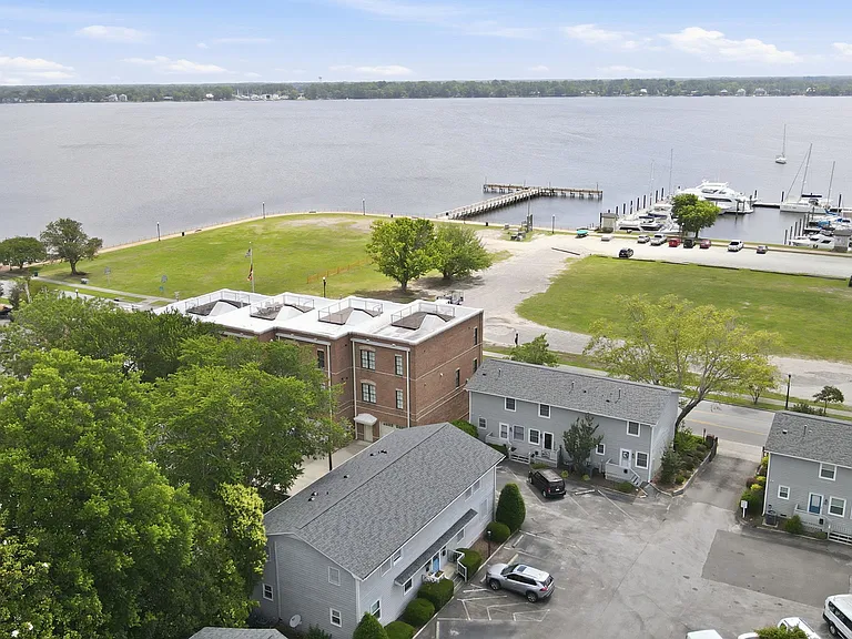 328 River Walk Dr #1 — Photo 25