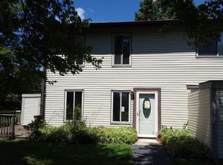 26 King Henry Cir, Rosedale, MD 21237