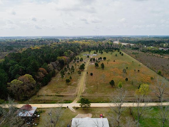 3rd image of 7555 Smith Ln