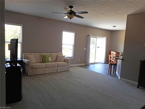 3rd image of 13157 Chelsea Ct