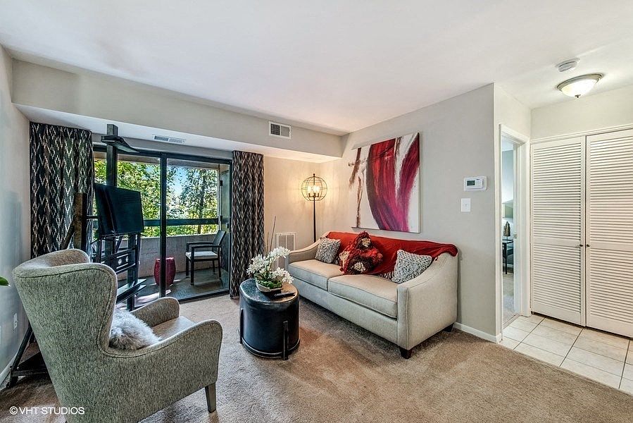 Spacious Living Room