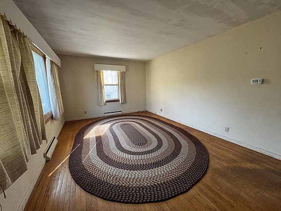 5th image of 21801 83rd STREET