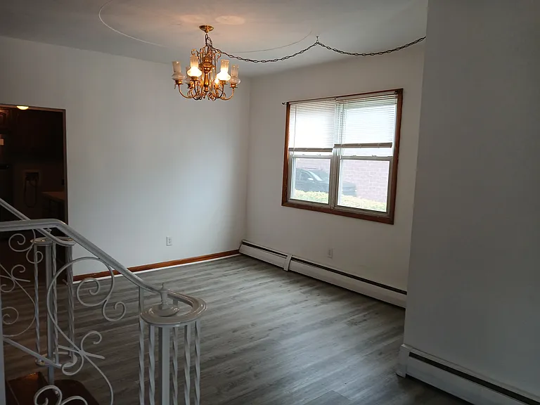 117 Sussex St — Photo 10
