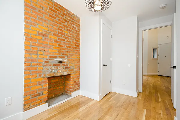 Rented by Fiddler Realty | media 64