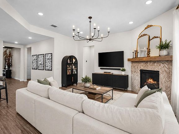 5th image of 27809 Ellie Oak Ln