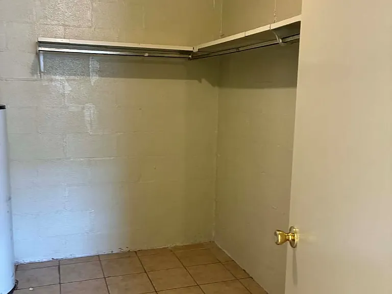 1170 Grand Terrace Dr #4 — Photo 9