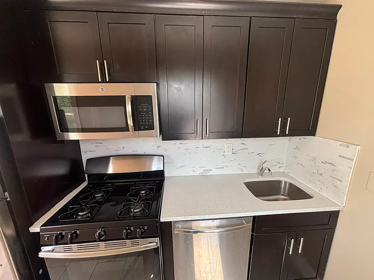 2505 John F Kennedy Blvd #616E — Photo 1